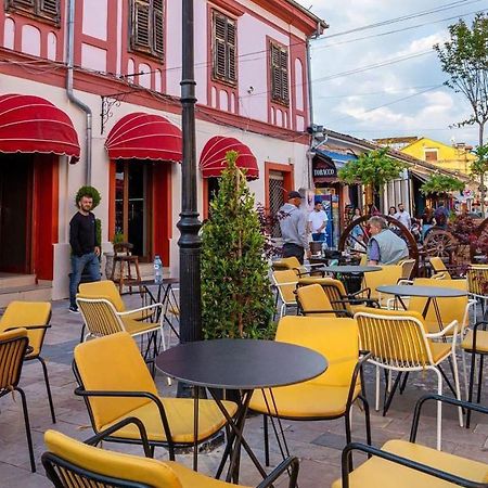 Zobo Hotel Shkodër Exterior foto